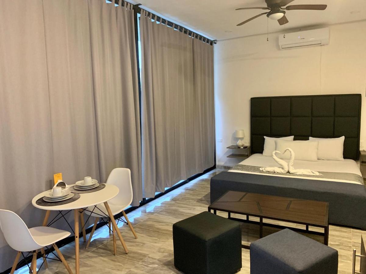 פלאייה דל כרמן Silversands Hotel Boutique - 5Th Ave מראה חיצוני תמונה