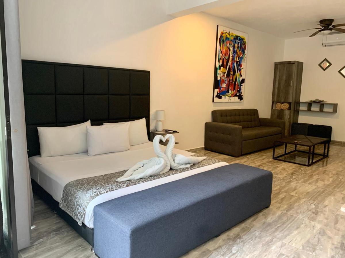 פלאייה דל כרמן Silversands Hotel Boutique - 5Th Ave מראה חיצוני תמונה