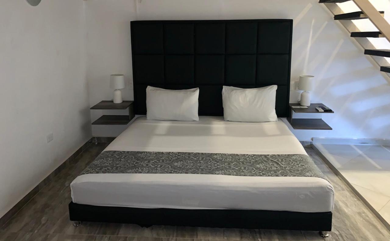 פלאייה דל כרמן Silversands Hotel Boutique - 5Th Ave מראה חיצוני תמונה