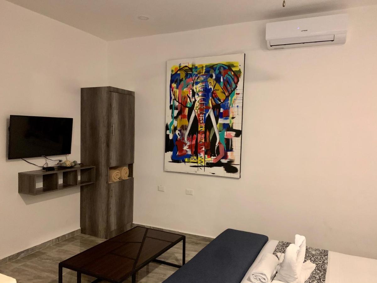 פלאייה דל כרמן Silversands Hotel Boutique - 5Th Ave מראה חיצוני תמונה